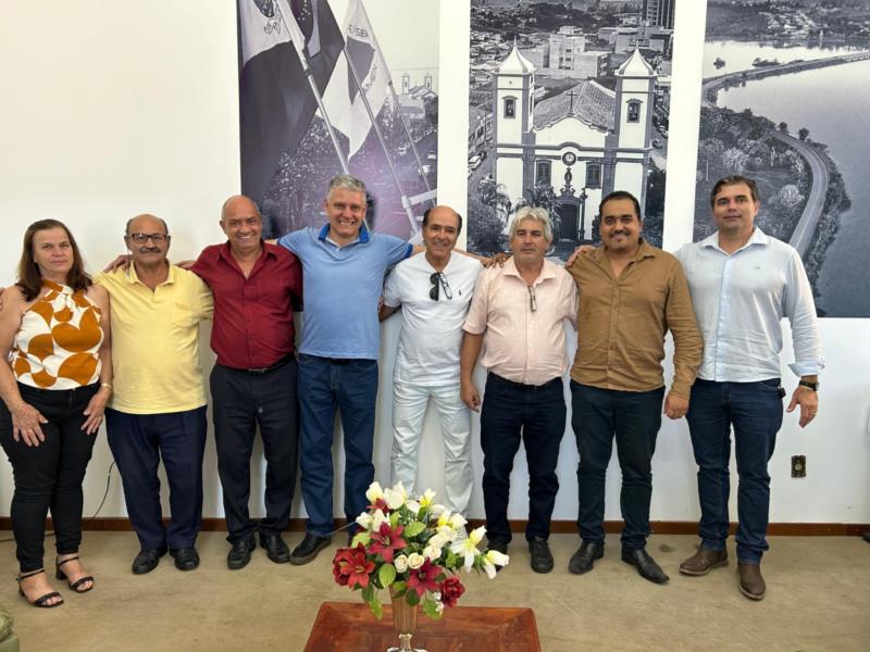 PREFEITO GATÃO RECEBE A VISITA DO DEPUTADO FEDERAL DR. FREDERICO 